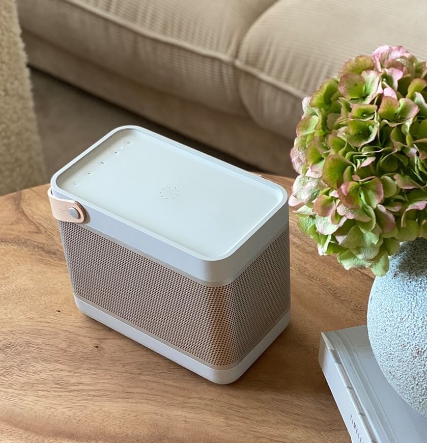 Loa Bang & Olufsen Beolit 20